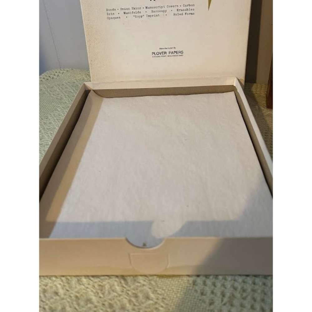 Keebord Typewriter Papers Plover Onion Skin White Cockle Finish 8.5 x 11 25 - Picture 2 of 4